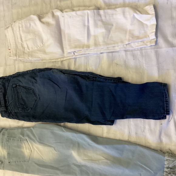 Denim Bundle  ( Color: Blue-Light blue- White) Size 13 - Picture 1 of 6